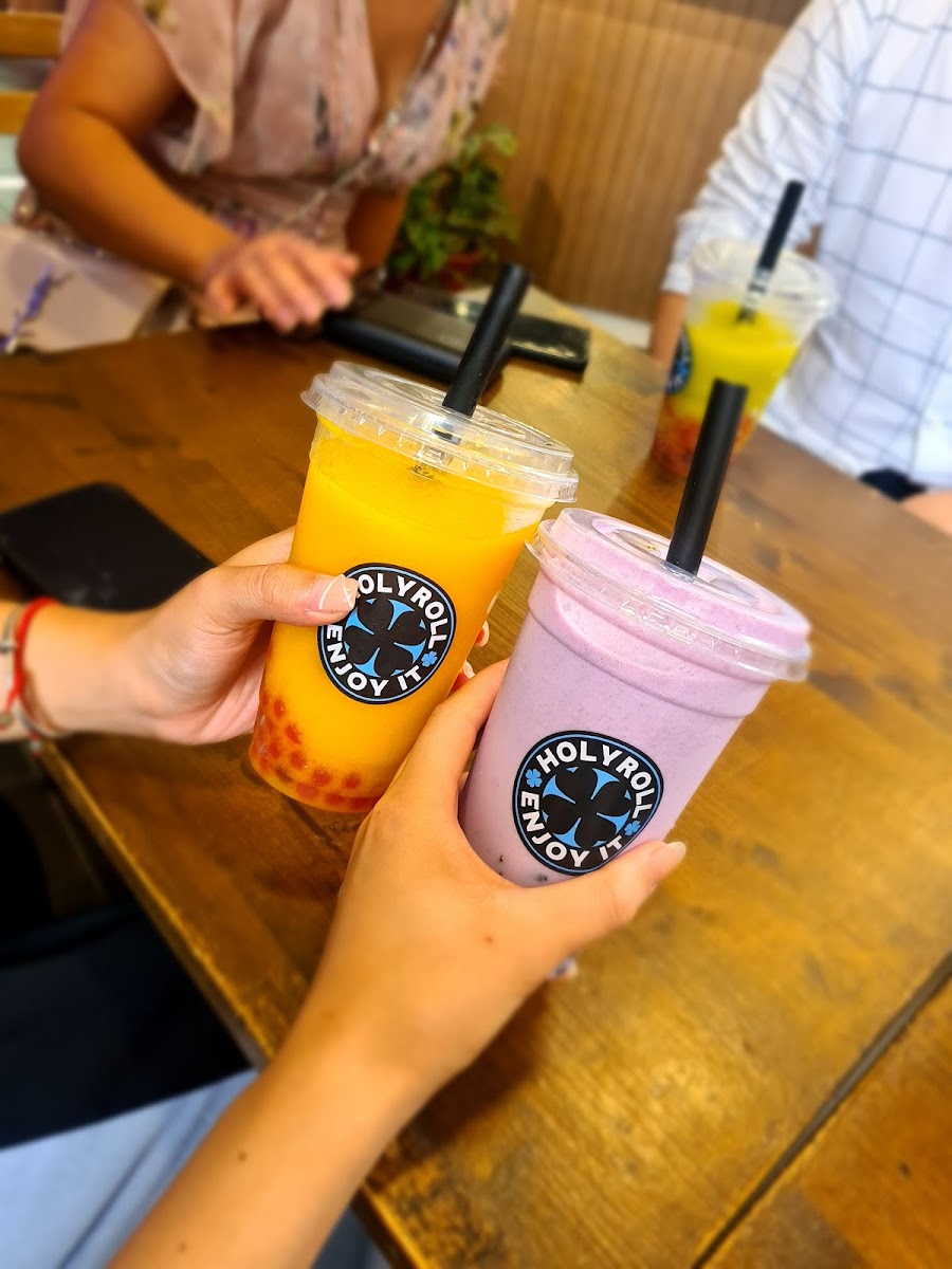 Holyroll Puente Y Pellon-10